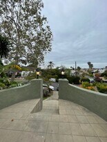 1140 S Longwood Ave in Los Angeles, CA - Building Photo