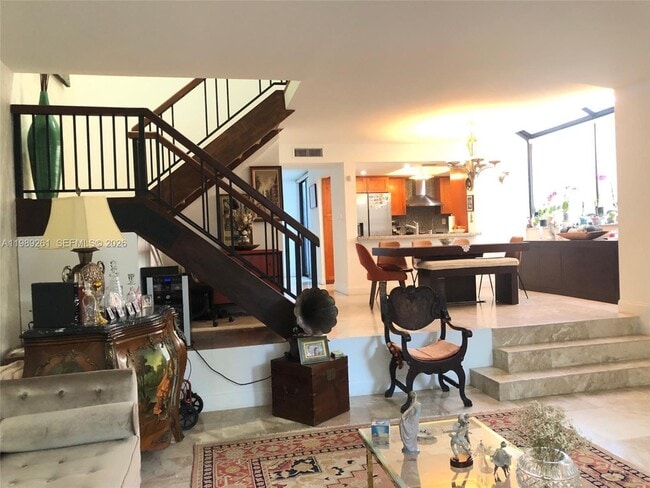 3027 NE 183rd Ln in Aventura, FL - Building Photo - Building Photo