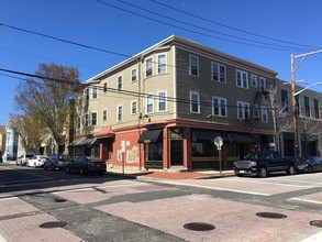 394-398 Wickenden St in Providence, RI - Building Photo - Building Photo