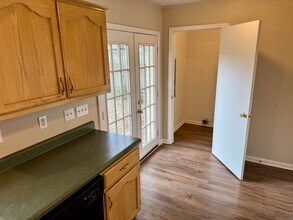 8241 Ashbrook Dr in Southaven, MS - Building Photo - Building Photo