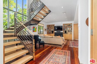 242 Sherman Ave in Los Angeles, CA - Building Photo - Building Photo