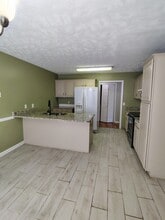 692 Almondwood Pl in La Vergne, TN - Building Photo - Building Photo