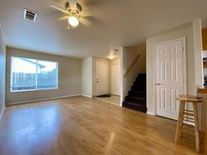 1512 SE N St in Grants Pass, OR - Building Photo - Building Photo