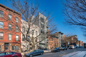 701 Union St in Brooklyn, NY - Building Photo - Building Photo