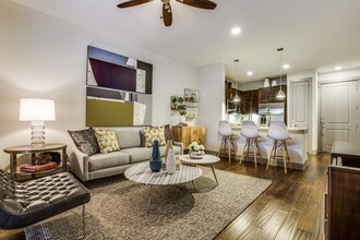 605 Studewood St in Houston, TX - Building Photo - Building Photo