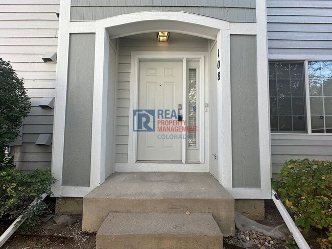 1381 S Cathay Ct in Aurora, CO - Building Photo - Building Photo