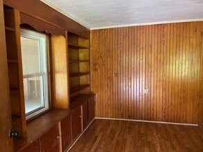 1084 Nick Springs Rd in El Dorado, AR - Building Photo - Building Photo