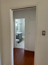 852 Lorraine Blvd in Los Angeles, CA - Building Photo - Building Photo