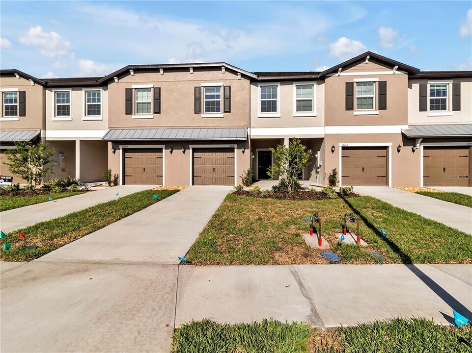 11216 65th Ter E in Palmetto, FL - Building Photo
