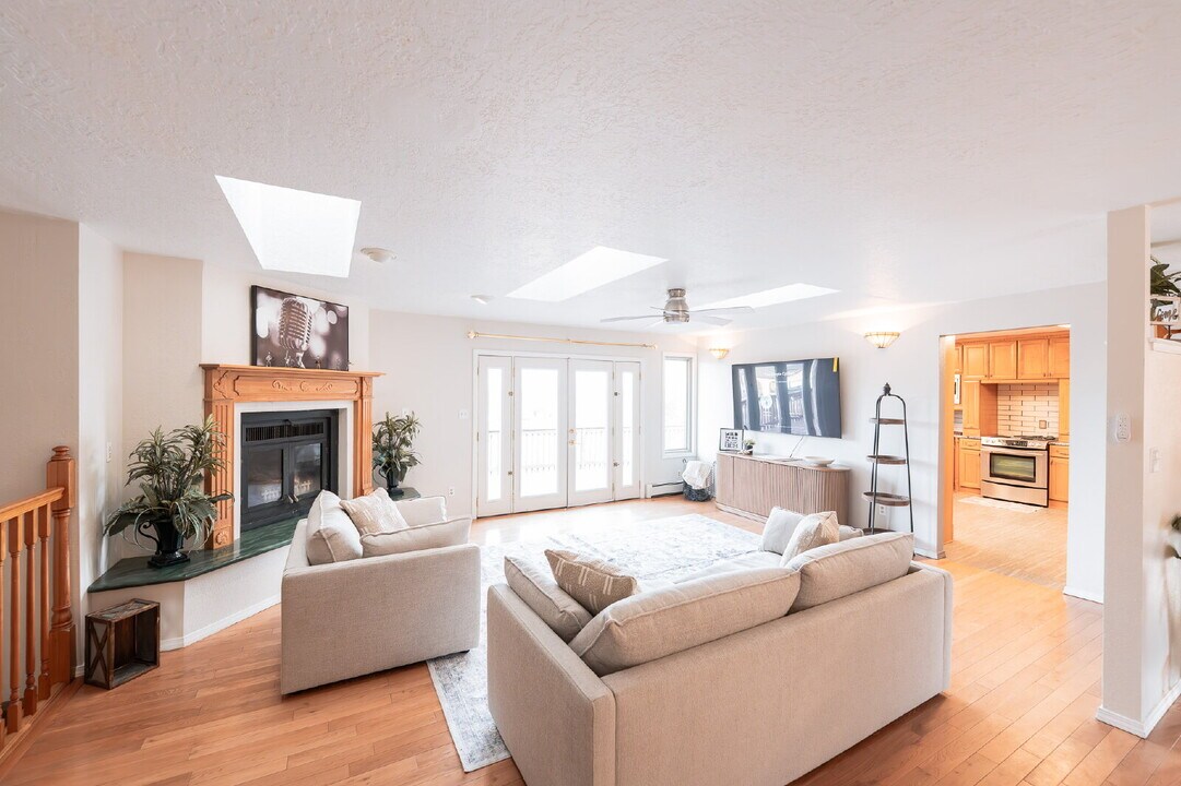 4001 Skyline Ct in Farmington, NM - Building Photo