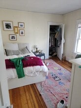 34 Sunset Rd, Unit 2 in Somerville, MA - Building Photo - Building Photo