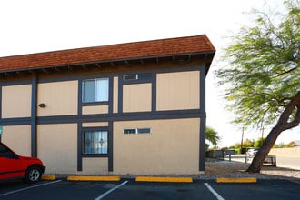 Aspen Grove in Tucson, AZ - Building Photo - Building Photo