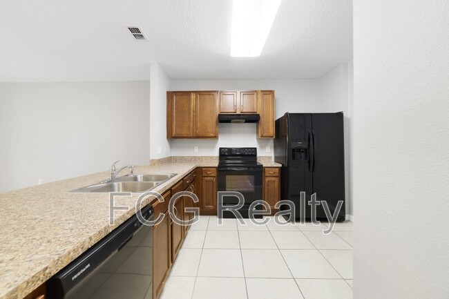 443 Arbor Lakes Dr in Davenport, FL - Building Photo - Building Photo