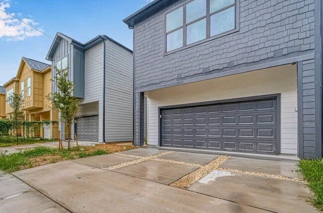 property at 5606 Canal St