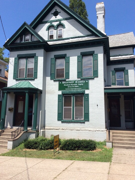 354 W 9th St in Erie, PA - Building Photo