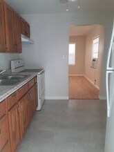 3612 Elizabeth St in Palm Springs, FL - Building Photo - Building Photo