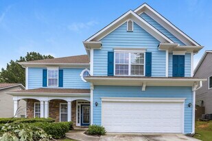 3200 Cooper Woods Dr in Loganville, GA - Building Photo