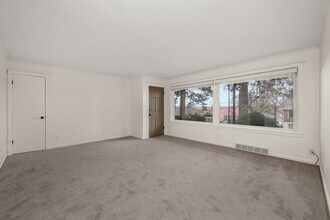 827 W 11th Ave in Spokane, WA - Building Photo - Building Photo