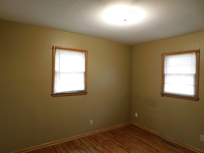 property at 1710 Lawndale Ave