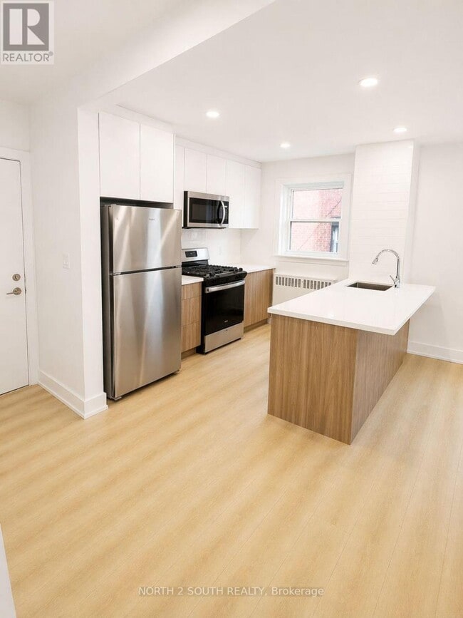 property at 1024 King St E