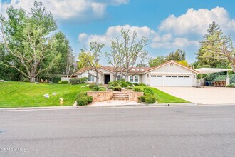 2653 Via Zurita Ct in Santa Rosa Valley, CA - Building Photo - Building Photo