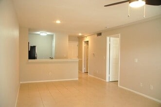 1845 Palm Cove Blvd, Unit the verano in Delray Beach, FL - Building Photo - Building Photo
