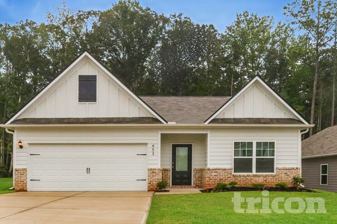 453 Prescott Wy in Villa Rica, GA - Building Photo