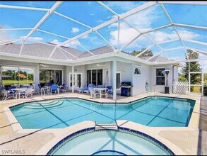 6688 Huntley Ln S in Naples, FL - Building Photo - Building Photo