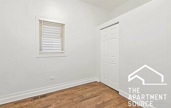 2522 W Cortland St in Chicago, IL - Building Photo - Building Photo