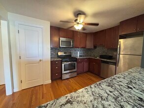 215 Massachusetts Ave in Arlington, MA - Building Photo - Building Photo
