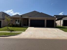 15409 Caspian Ln in Edmond, OK - Building Photo