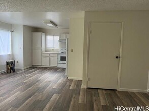 95-1041-1041 ?Ainamakua Dr in Mililani, HI - Building Photo - Building Photo