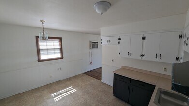 14 Britton St in Drayton, SC - Building Photo - Building Photo