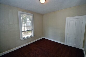 518 W 6th St in Chico, CA - Building Photo - Building Photo