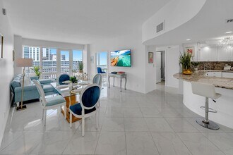 4020 Galt Ocean Dr, Unit 1807 in Fort Lauderdale, FL - Foto de edificio - Building Photo