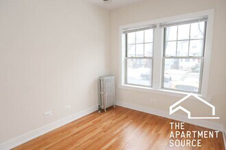 5115 N Winchester Ave, Unit 1 in Chicago, IL - Foto de edificio - Building Photo