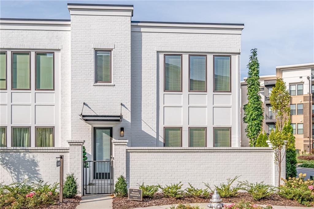 6485 Halcyon Way in Alpharetta, GA - Building Photo