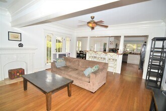 315 Euclid Ave in Long Beach, CA - Building Photo - Building Photo