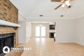 102 Mabry Ln in Red Oak, TX - Building Photo - Building Photo