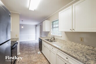 2532 Janice Cir NE in Birmingham, AL - Building Photo - Building Photo