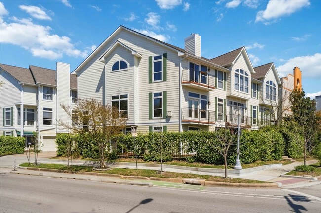 property at 1332 Fairview St