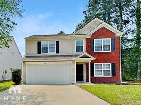 3547 Devon Chase Rd in Atlanta, GA - Building Photo