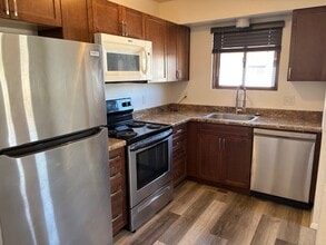 1138 S Wisconsin Ave, Unit #4 in Casper, WY - Foto de edificio - Building Photo