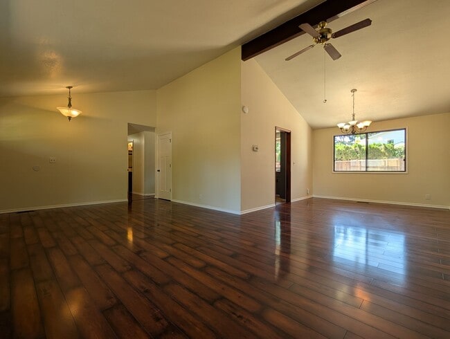 property at 400 Kingsbury Ave