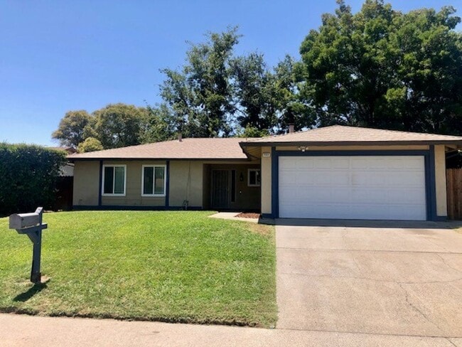 property at 7521 Blackthorne Way