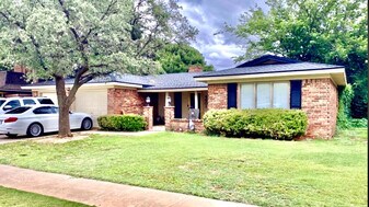 4601 76th St in Lubbock, TX - Building Photo