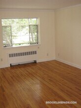 74 St Paul St in Brookline, MA - Building Photo - Building Photo