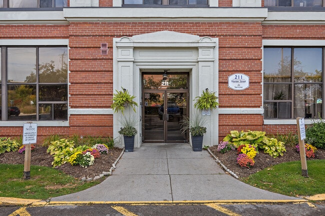 Time Square Apartments in Peterborough, ON - Building Photo - Building Photo