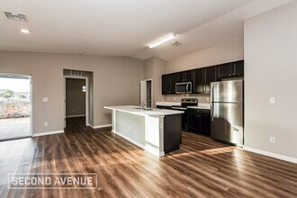 3417 7th St SW in Lehigh Acres, FL - Building Photo - Building Photo