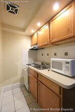 12 Mt Auburn St in Cambridge, MA - Building Photo - Building Photo